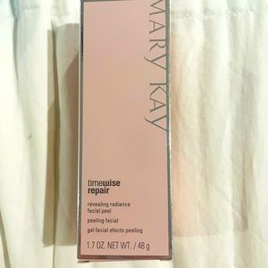 Mary Kay revealing radiance